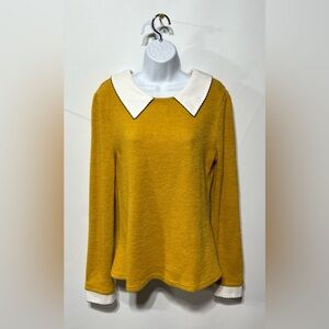 Freeway Mustard‎ Yellow Sweater with White Collar Women’s Size Large